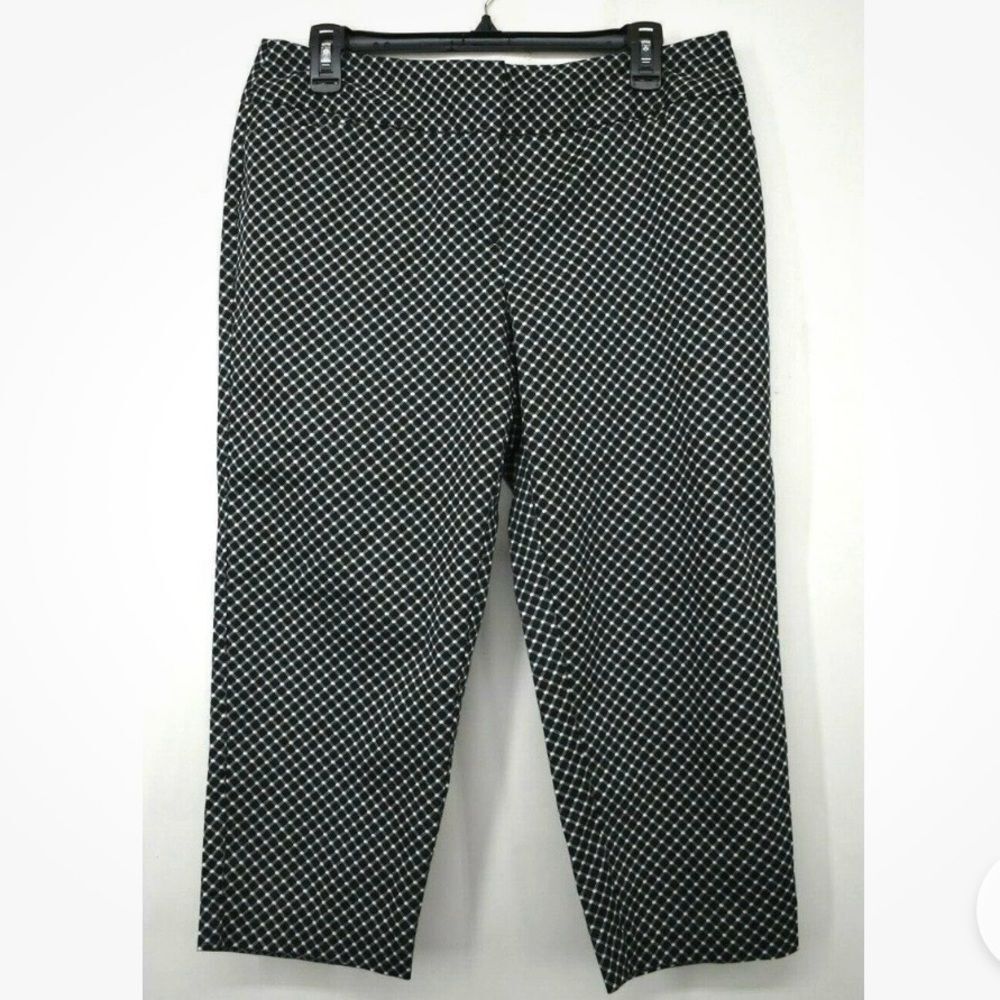 New! Worthington Womens Black White Geometric Stretch Capri Pants SZ 12